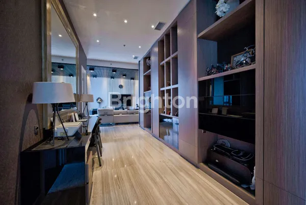 image APARTMENT PENTHOUSE VUE CIPUTRA WORLD (7)