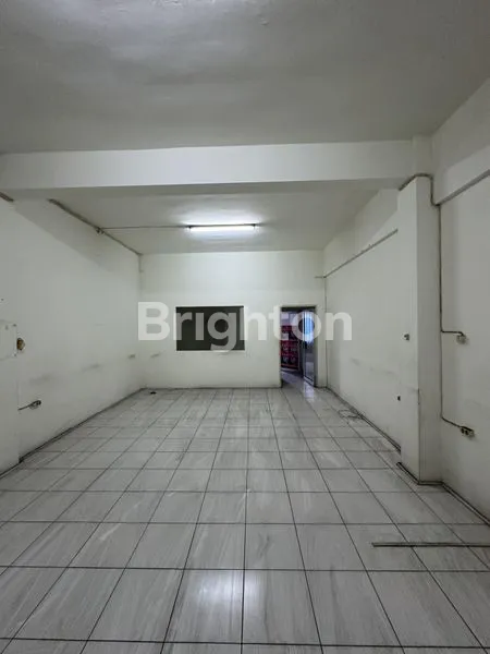 image RUKO 3 LANTAI DAERAH STRATEGIS HONGGOWONGSO SOLO (3)