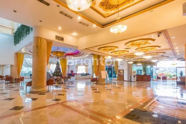 image HOTEL BINTANG 4 TWIN PLAZA SLIPI 25 LANTAI 252 KAMAR SHGB (4)