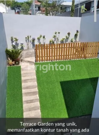 image RUMAH DENGAN 3 KAMAR TIDUR, ROW 2,5 (4)