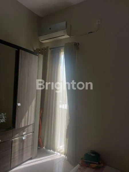 image RUMAH 2 LANTAI, MINIMALIS, LINGKUNGAN NYAMAN, ISTANA MENTARI, SIDOARJO (1)