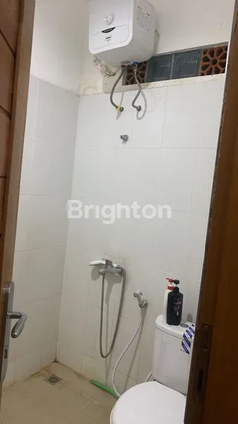 image RUMAH PRIBADI KT 3+1 BARU DUA  TAHUN STRATEGIS DI RENON DENPASAR SELATAN BALI (8)