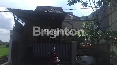 image RUMAH FULL FURNISH 2 LANTAI DI DENPASAR (1)