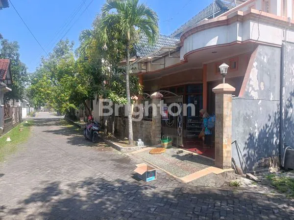 image RUMAH BESAR DI DEKAT KAMPUS  (2)