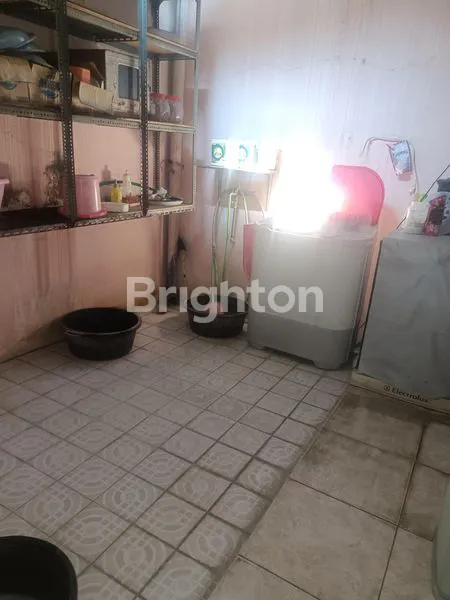 image RUMAH BESAR DI DEKAT KAMPUS  (5)