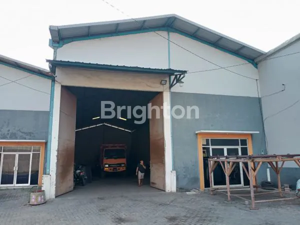 image TURUN HARGA GUDANG KEPATIHAN INDUSTRI AKSES TRUK TRAILER 40FT (1)