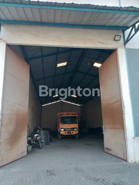 image TURUN HARGA GUDANG KEPATIHAN INDUSTRI AKSES TRUK TRAILER 40FT (2)