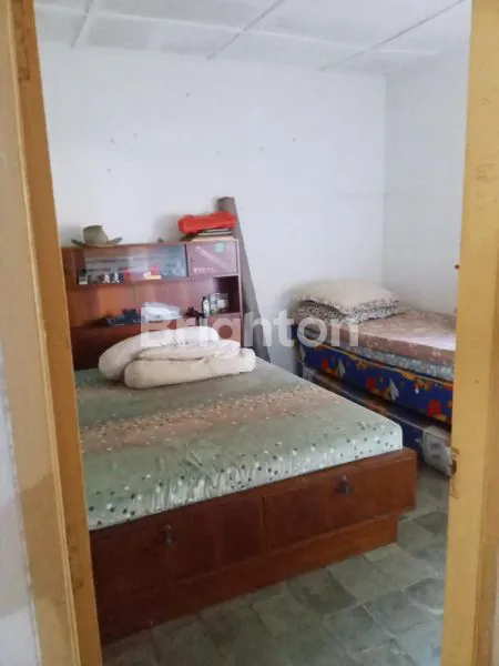 image RUMAH YANG LUAS SERTA ASRI SEJUK DAN NYAMAN D (5)