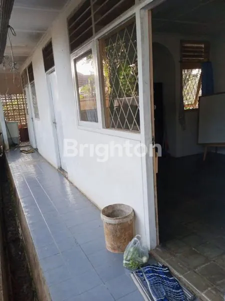 image RUMAH YANG LUAS SERTA ASRI SEJUK DAN NYAMAN D (7)