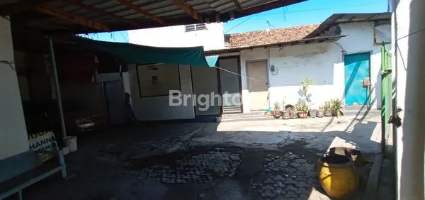 image TURUN HARGA, DRASTIS, RUMAH LAMA TAMBANGBOYO SURABAYA TIMUR, NOL JALAN RAMAI PADAT PENDUDUK, BISA UNTUK USAHA (5)