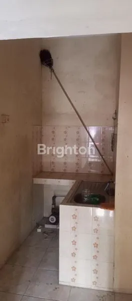 image RUMAH KOST 2 LANTAI DEKAT KAMPUS ATMI (4)