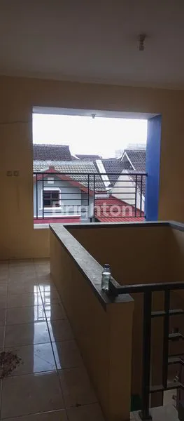 image RUMAH KOST 2 LANTAI DEKAT KAMPUS ATMI (5)