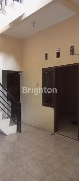 image RUMAH KOST 2 LANTAI DEKAT KAMPUS ATMI (8)