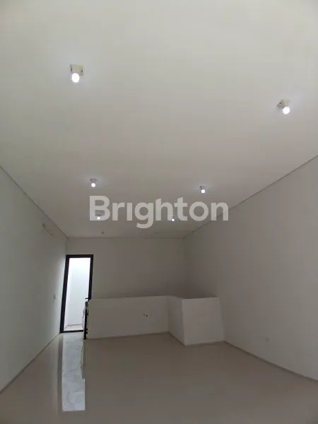 image RUKO NOL JALAN STRATEGIS KOMERSIL 2 LANTAI DI SAWOJAJAR MALANG (6)