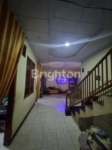 image RUMAH BESAR SIAP HUNI DI TENGAH KOTA CIMANGGIS DEPOK (8)