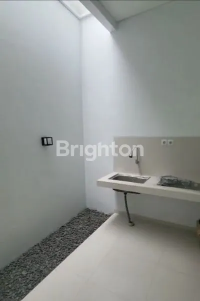 image RUMAH MUNGIL  2 LANTAI SIAP HUNI DEKAT STASIUN SUDIMARA (7)
