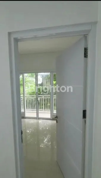 image RUMAH MUNGIL  2 LANTAI SIAP HUNI DEKAT STASIUN SUDIMARA (8)