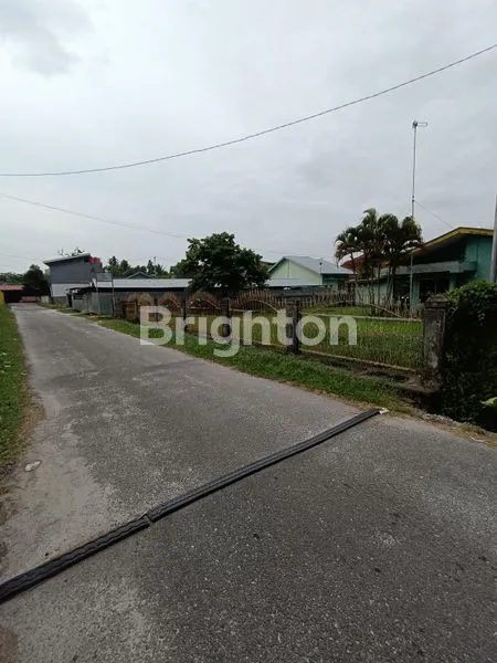 image RUMAH BULATAN, POSISI HOOK (SUDUT), TANAH SUPER LUAS 1000M2 (20 X 50) (2)