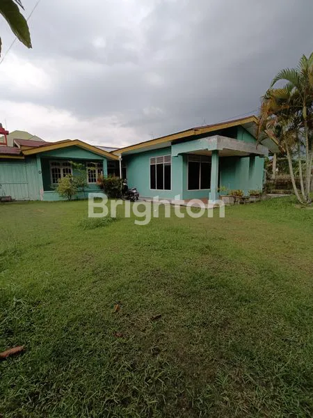 image RUMAH BULATAN, POSISI HOOK (SUDUT), TANAH SUPER LUAS 1000M2 (20 X 50) (5)