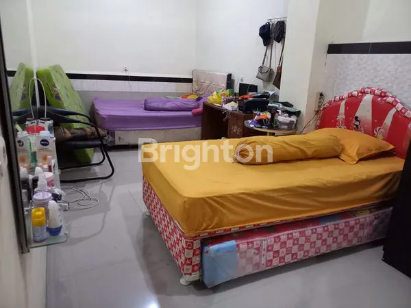 image RUMAH 2 LANTAI SIAP HUNI TENGAH KOTA SIDOARJO (6)