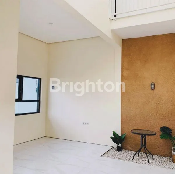 image RUMAH 3 LANTAI TERMURAH ADA ROOFTOP HANYA 5 MENIT KE SOEHAT MALANG (2)