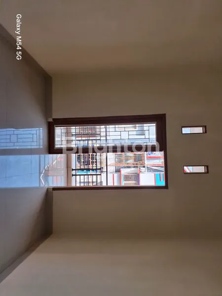 image RUMAH SIAP HUNI DI PERUMAHAN PENI REGENCY 3 (5)