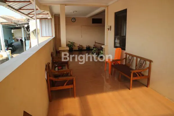 image VIEW BANDARA DAN LAUT LOKASI TENGAH KOTA (2)