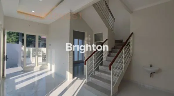 image JUAL RUMAH 2LANTAI BARU GRESS NGINDEN INTAN (5)