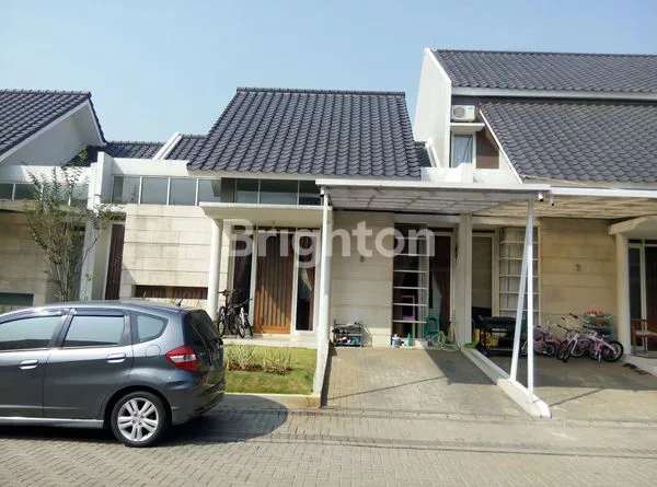 image RUMAH DEKAT AKSES KERETA WOOSH (1)