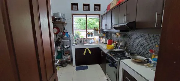 image RUMAH CUANTIK 2 LANTAI JAKASAMPURNA (7)