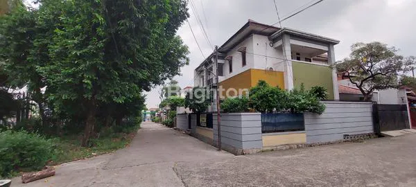 image RUMAH CUANTIK 2 LANTAI JAKASAMPURNA (2)