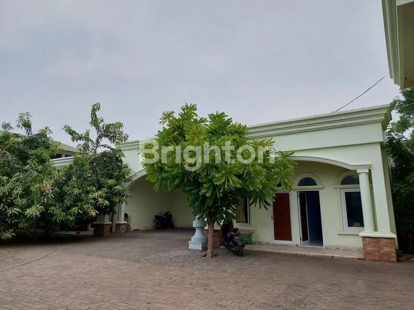 image RUMAH DAN TEMPAT USAHA (3)