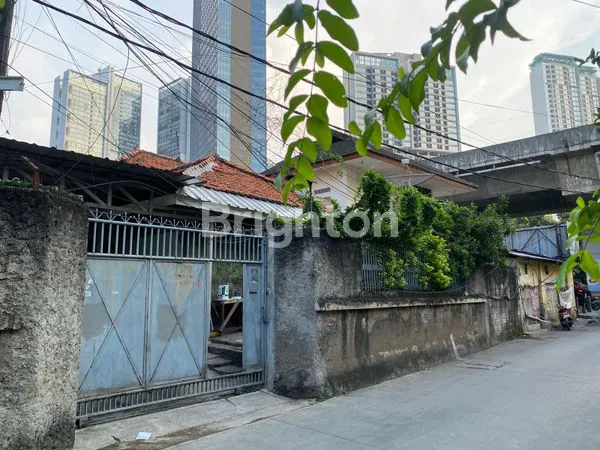 image RUMAH SANGAT STRATEGIS DI KAWASAN SEGITIGA EMAS, PROF DR SATRIO, KARET KUNINGAN, JAKARTA SELATAN (7)