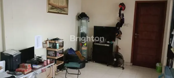 image RUMAH SIAP HUNI DEKAT STASIUN BEKASI (3)