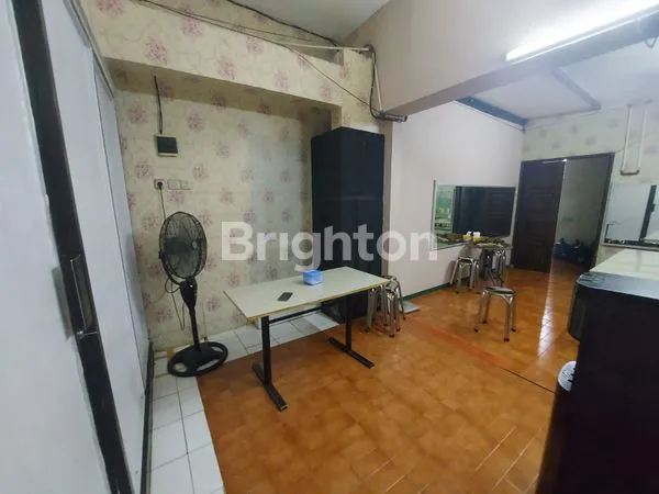 image RUMAH KOMPLEK PERUM PT HII (5)