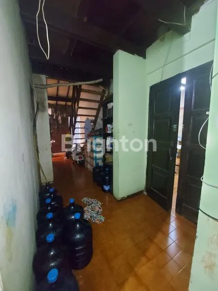 image RUMAH KOMPLEK PERUM PT HII (8)