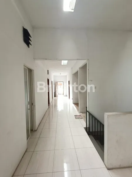 image PROPERTI MURAH STRATEGIS DI 0 JALAN RAYA MALANG BATU COCOK DIJADIKAN HOTEL CAFE DAN RUMAH KOST (8)