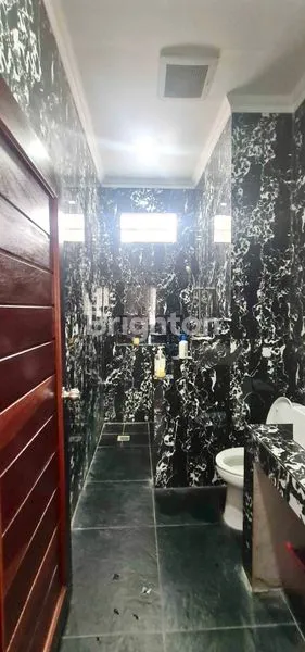 image RUMAH CANTIK DAN LUAS (6)