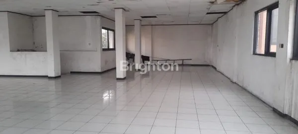 image GEDUNG STRATEGIS DI BEJI (3)