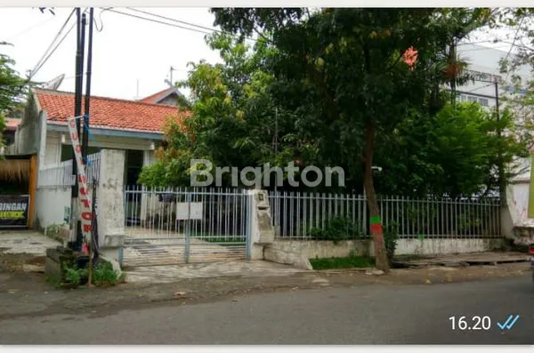 image RUMAH SRATEGIS TENGAH KOTA SEMARANG SELATAN (1)