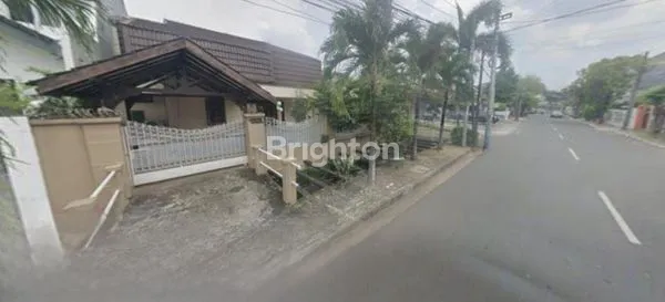 image RUMAH LUAS LINGKUNGAN TENANG DAN TENTRAM DI RAWAMANGUN [R 1004 J] (1)