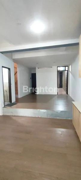 image RUMAH UNTUK KANTOR SIAP PAKAI DI SAYAP SUTAMI BANDUNG (6)