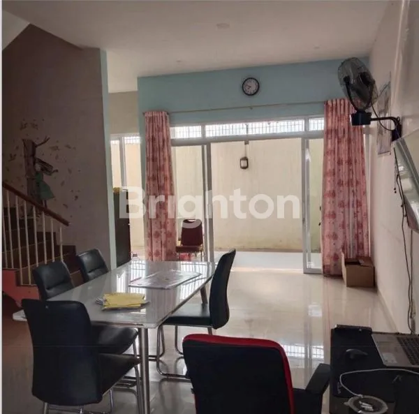 image RUMAH ISTIMEWA 2LANTAI (FULL FURNISH) DI PERUMAHAN ELITE GENTAN (5)