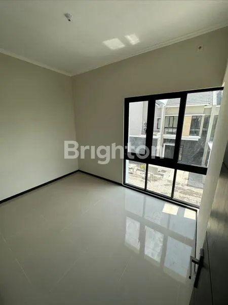 image NEW GRESS GRAND ALANA 2 LT DEKAT MERR, TOL TAMBAK SUMUR LOKASI STRATEGIS ONE GATE SYSTEM (2)