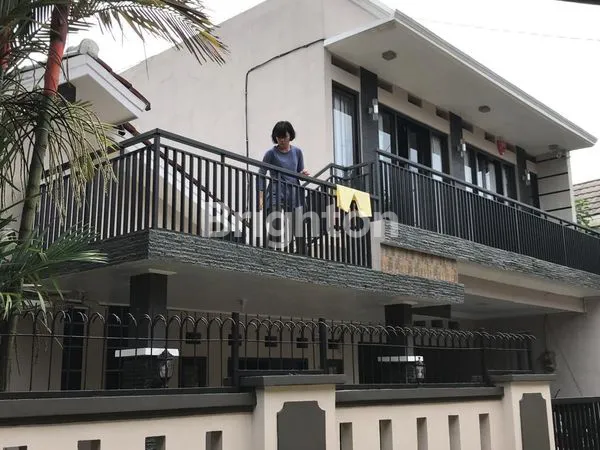 image DIJUAL RUMAH BAGUS 2 LANTAI DI BOGOR (2)
