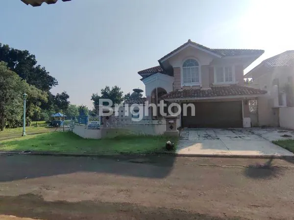 image RUMAH HOEK DI LIPPO KARAWACI TANGERANG (1)