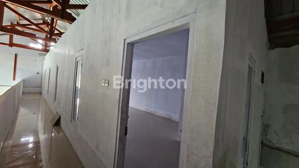 image BANGUNAN TENGAH KOTA AREA PERGUDANGAN  (2)