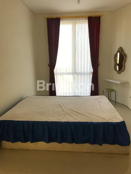 image RUMAH 2 LANTAI HOOK WELL-MAINTAIN ROYAL RESIDENCE  (2)