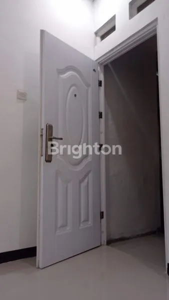 image RUMAH FULLY RENOV SIAP HUNI GRAHA SIENA PANONGAN TANGERANG PERLU RENOVASI (4)