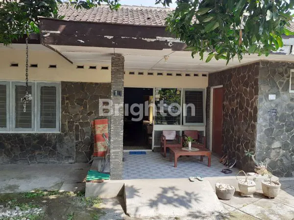 image RUMAH LUAS POSISI STRATEGIS AKSES LEBAR LOKASI DEKAT KEMANA-MANA DEKAT !!  (3)